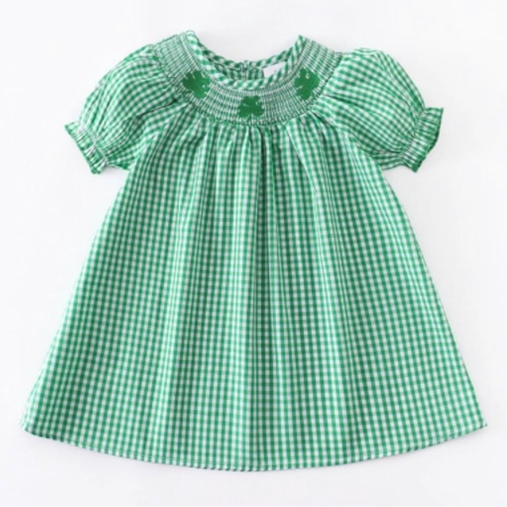 Girls Smocked shamrock Dress